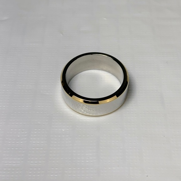 Two Toned Titanium Steel Band - Picture 3 of 3